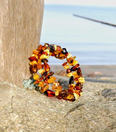 dreifaches Bernsteinarmband
